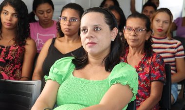 UBS Paulo Martins reúne gestantes e lactantes na defesa da amamentação