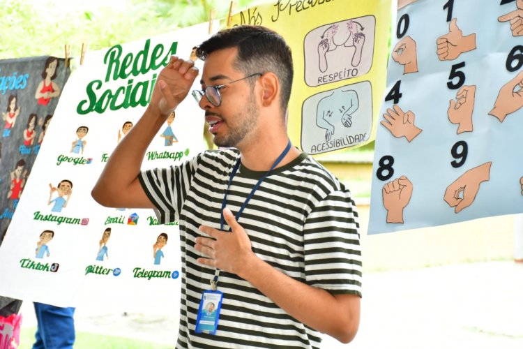 ‘Dia Nacional da Educação dos Surdos’ é comemorado em Floriano