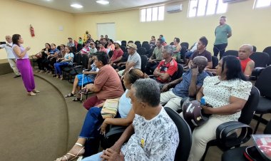 Prefeitura de Floriano promove reunião com permissionários do Mercado Municipal