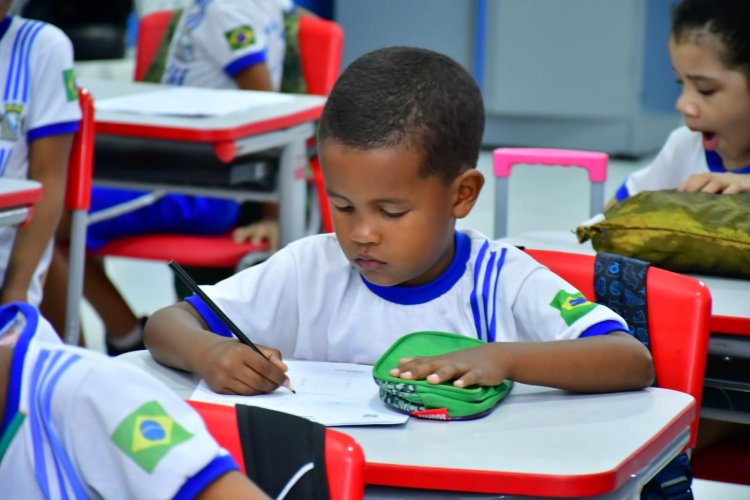 Secretaria Municipal de Educação realiza avaliação do Renalfa em Floriano
