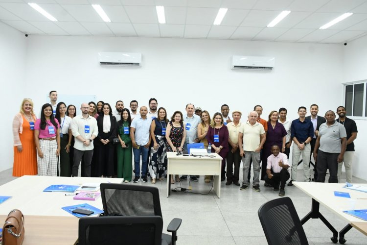 Prefeitura de Floriano participa de capacitação para construção da 'Agenda de Desenvolvimento Econômico Local'