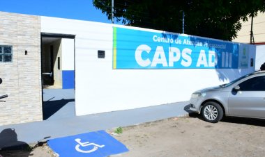 Prefeitura de Floriano apresenta novas instalações do CAPS AD III em visita institucional