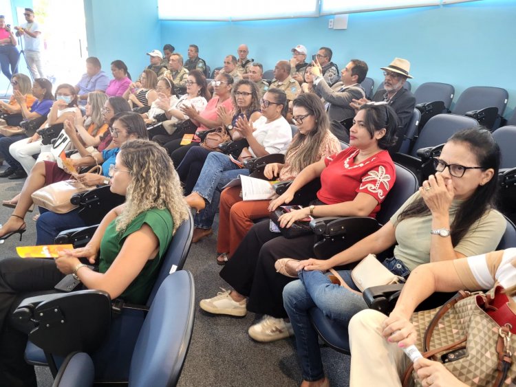 Prefeitura de Floriano e Governo do Estado realizam seminário em alusão ao Maio Laranja