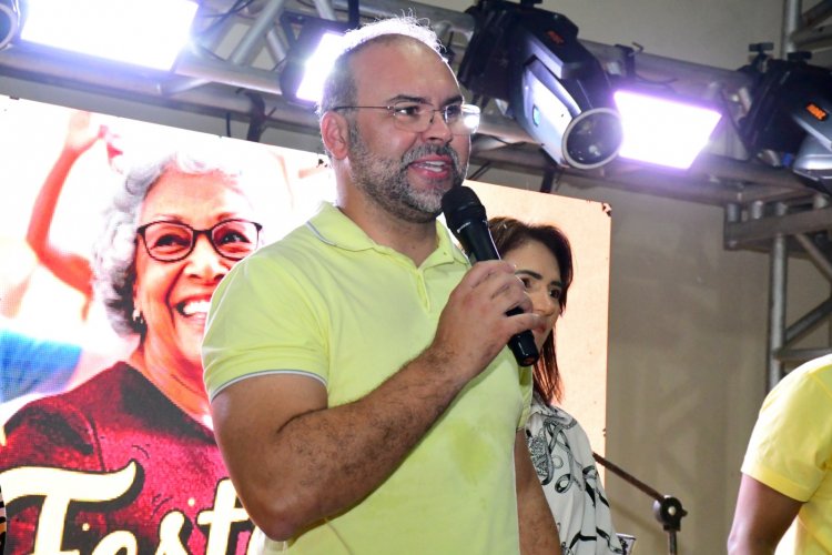 Prefeitura de Floriano realiza festa para idosos assistidos pelos programas sociais do município