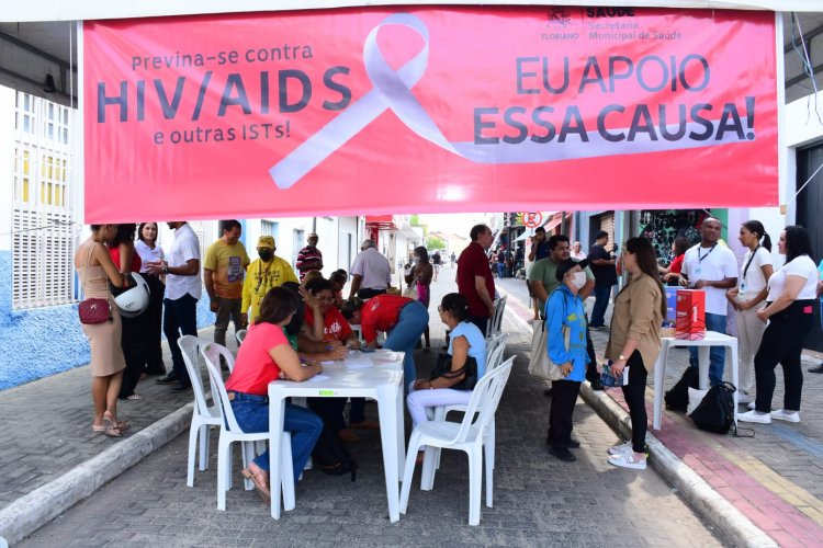 Prefeitura de Floriano inicia ações do Dezembro Vermelho no Dia Mundial de Luta contra a AIDS