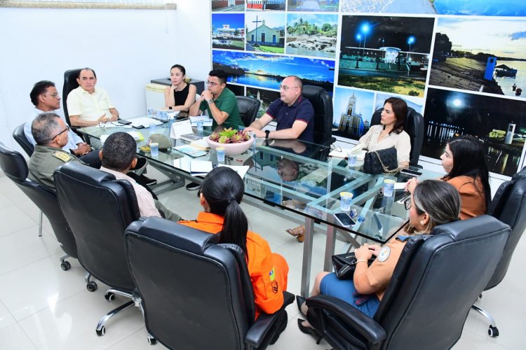 Prefeitura de Floriano realiza reunião estratégica sobre gestão de riscos e desastres no período chuvoso