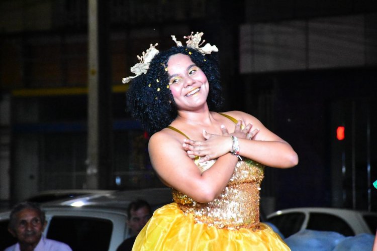 Prefeitura de Floriano realiza ação de natal para famílias assistidas pelos programas sociais do município