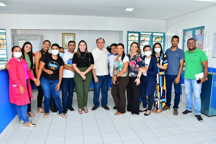 Prefeito Antônio Reis visita UBS Luiz Tavares