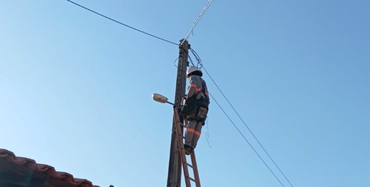 Infraestrutura de Floriano realizou mais de 550 serviços de iluminação pública no mês julho