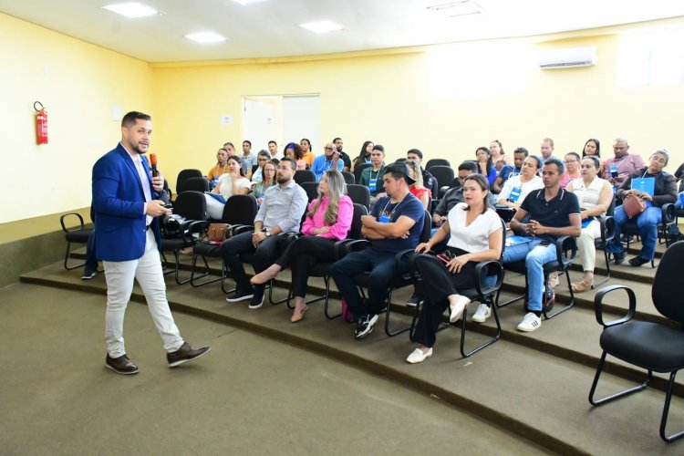Prefeitura de Floriano e Sebrae realizam oficina sobre Compras Governamentais