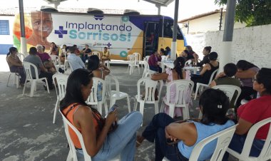 Ônibus do 'Implante Odontológico' conclui segunda etapa de atendimentos gratuitos em Floriano