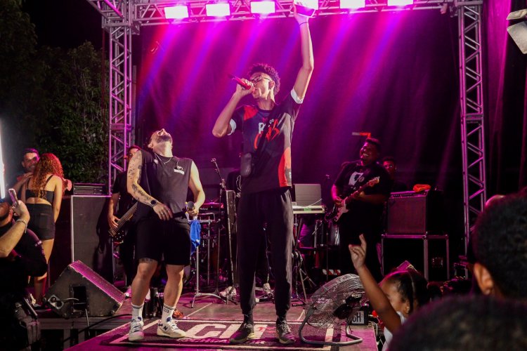 Tradicional Bloco das Virgens é realizado com apoio da Prefeitura de Floriano