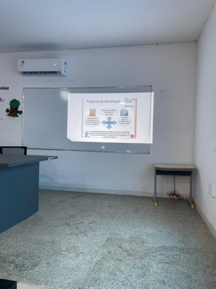 SEMED de Floriano promove treinamento para manipuladores de alimentos da rede municipal de ensino