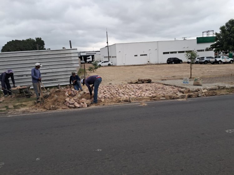Prefeitura de Floriano realiza operação Tapa-Buracos em 14 bairros no mês de fevereiro