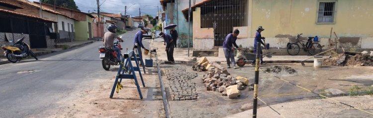 Prefeitura de Floriano realiza operação Tapa-Buracos em 14 bairros no mês de fevereiro
