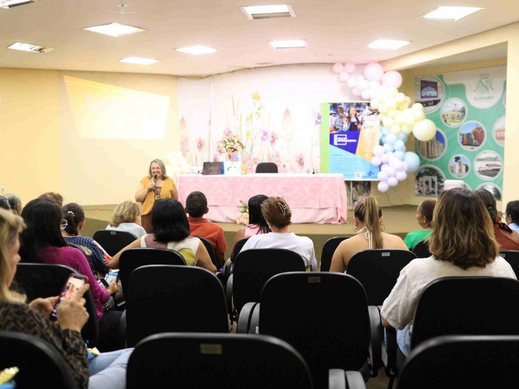 Sala do Empreendedor de Floriano realiza palestra em alusão mês da mulher em parceria com o Sebrae
