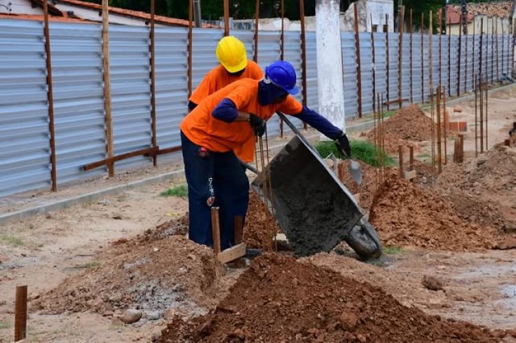 Prefeitura de Floriano acompanha agenda administrativa do governador do Estado no município