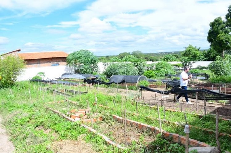 Prefeitura de Floriano acompanha agenda administrativa do governador do Estado no município