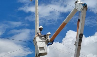Iluminação Pública: Prefeitura de Floriano registra mais de 650 serviços executados em abril