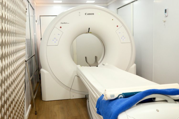 Prefeitura de Floriano inicia atendimentos na Carreta da Tomografia e amplia acesso a exames especializados