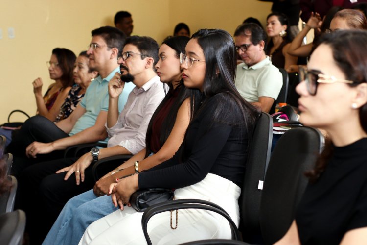 Profissionais da odontologia participam de capacitação sobre novas normas de biossegurança em Floriano