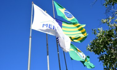 129 ANOS: Floriano celebra o Dia da Bandeira do município com solenidade cívica e Feira da Agricultura Familiar