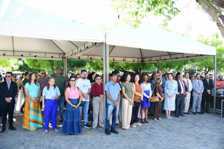 129 ANOS: Floriano celebra o Dia da Bandeira do município com solenidade cívica e Feira da Agricultura Familiar