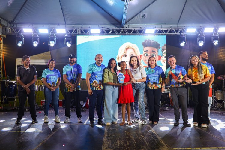 Noite Histórica: Festival de Talentos da Rede Municipal Revela Talentos e Resgata Tradição em Floriano