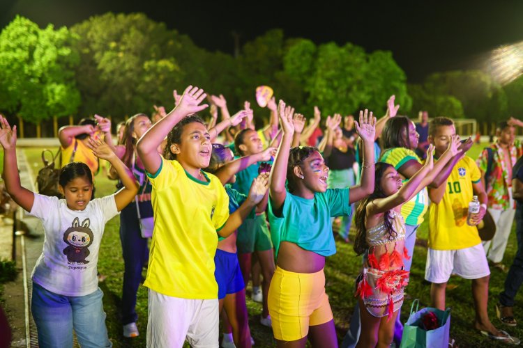 Noite Histórica: Festival de Talentos da Rede Municipal Revela Talentos e Resgata Tradição em Floriano