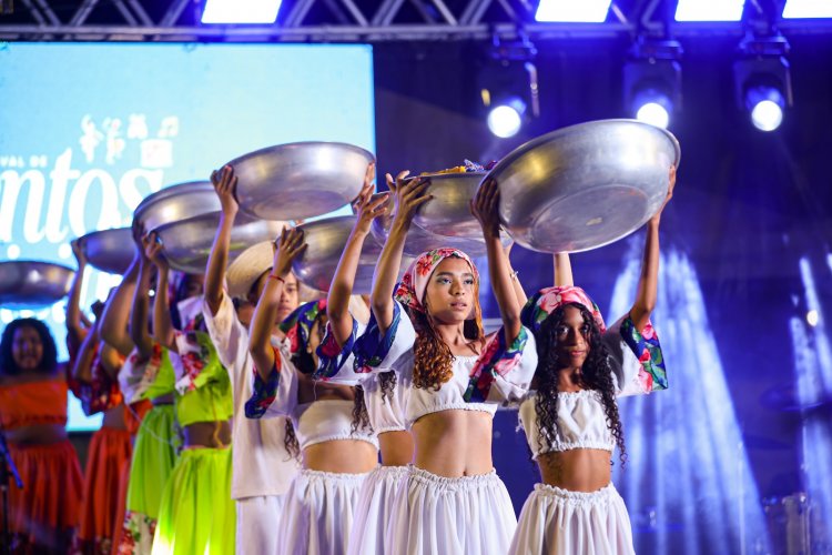 Noite Histórica: Festival de Talentos da Rede Municipal Revela Talentos e Resgata Tradição em Floriano