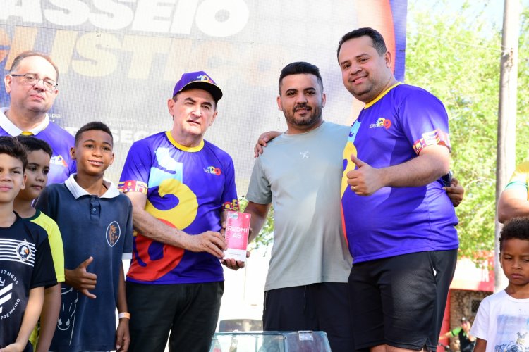 129 anos: Passeio ciclístico reúne cerca de 1.500 participantes nas comemorações do aniversário de Floriano