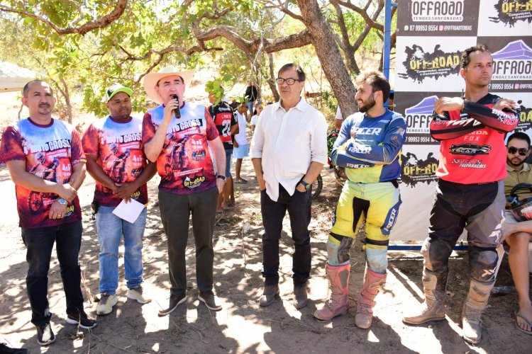129 ANOS: Prefeitura apoia realização do 4º Motocross e fortalece calendário esportivo de Floriano