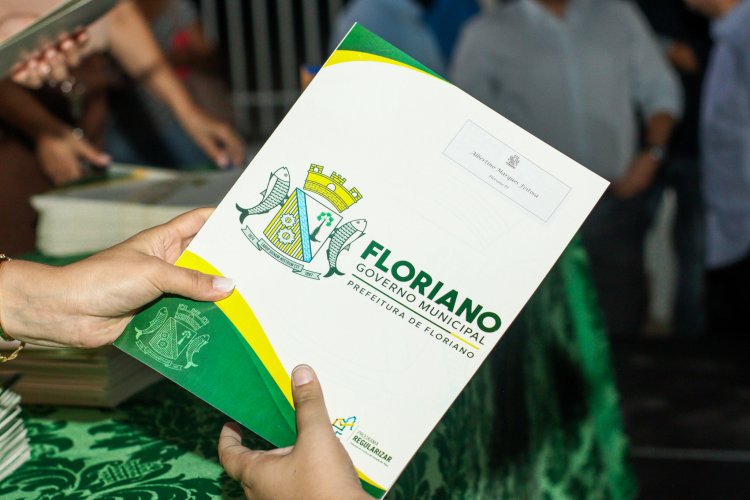 Prefeitura de Floriano realiza entrega quase 270 títulos de regularização fundiária à famílias do Cajueiro II